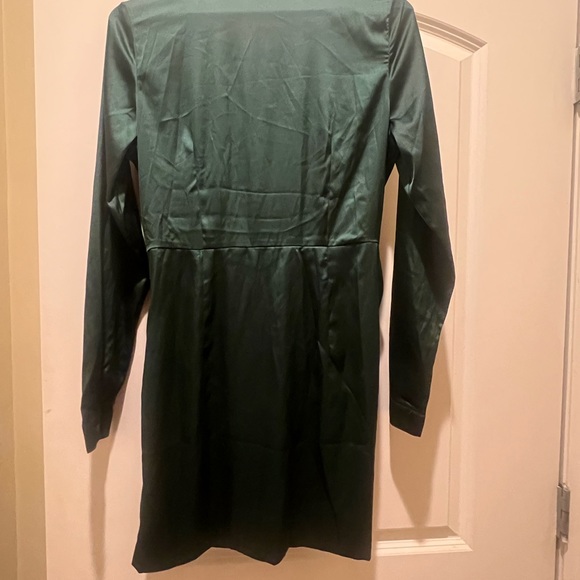 Fashion nova dress' really sexy never worn! - Picture 6 of 6